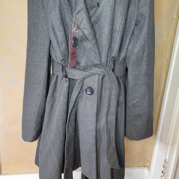 Gray Dress Coat - Picture 6 of 11